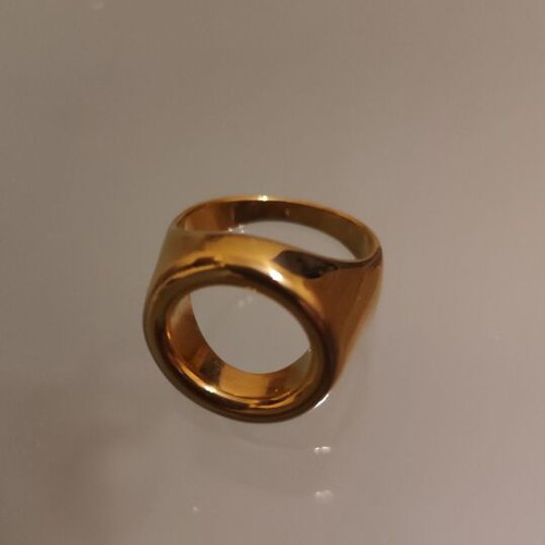 Gold ring new, stainless steel, size 8, circular design