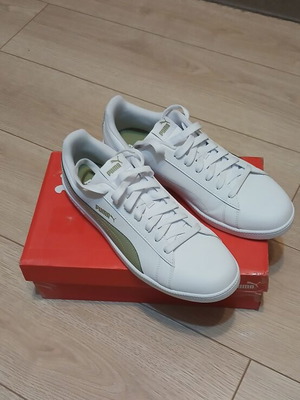 Αθλητικά παπούτσια Puma σαν καινούργια, λευκά και πράσινα, μέγεθος 44