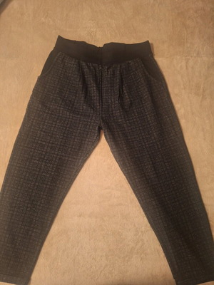 Χειμερινό παντελόνι μεταχειρισμένο, ζεστό, ελαστικό, γκρι-μαύρο κάρο, μέγεθος L