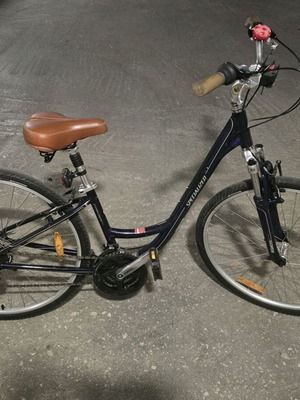 Specialized Crosstrail γυναικείο ποδήλατο trekking σε μπλε, 700c