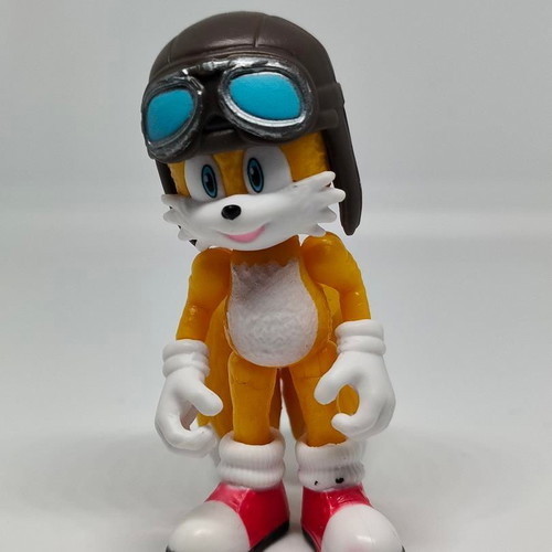 Tails Sonic the Hedgehog collectible figure like new, aviator style