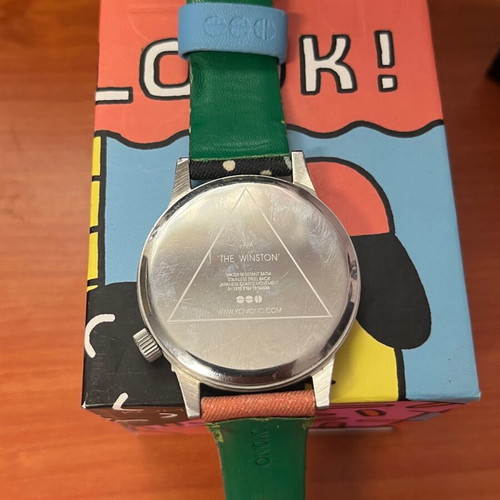 Unisex wristwatch used