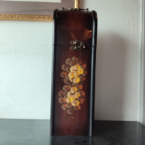 Wooden wine bottle case used