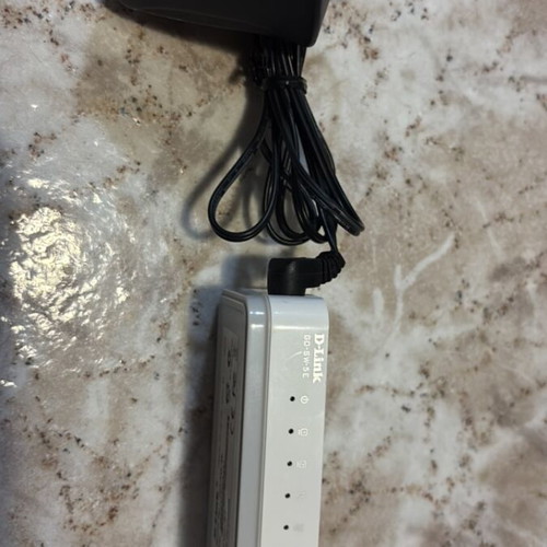 D-Link GO-SW-5E Unmanaged L2 Switch with 5 Ethernet Ports, like new