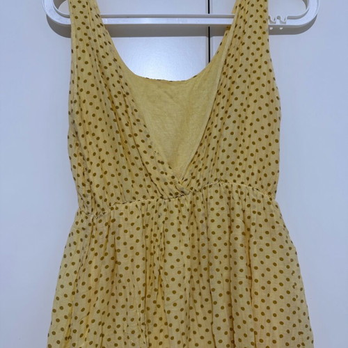 Dress used small-xsmall yellow with tail
