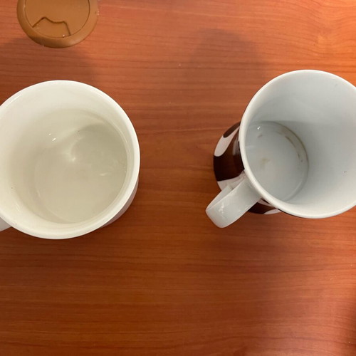 Coffee mugs used, set of 2