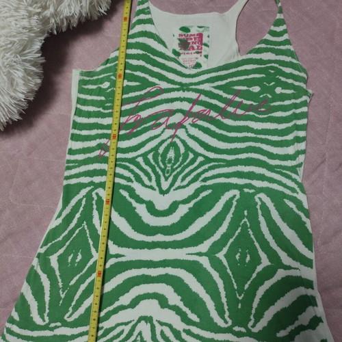 Women's green top used, sizes S and M