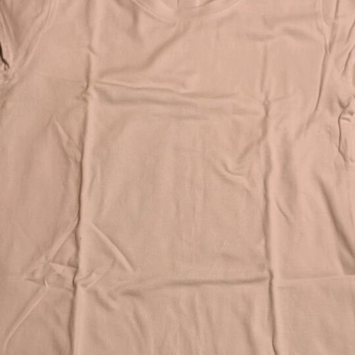 White t-shirts like new, pack of 2, 10 years old