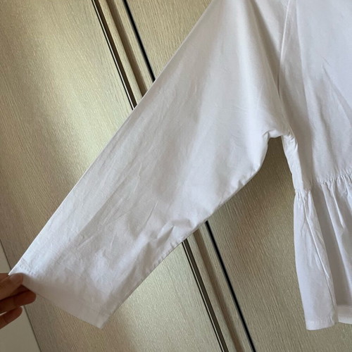 White cotton blouse like new, size S