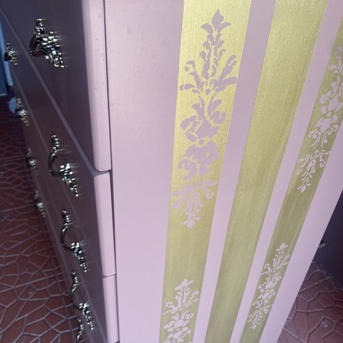 Chest of drawers with restored wood, like new