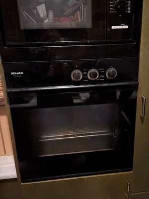 Miele built-in oven used fully functional