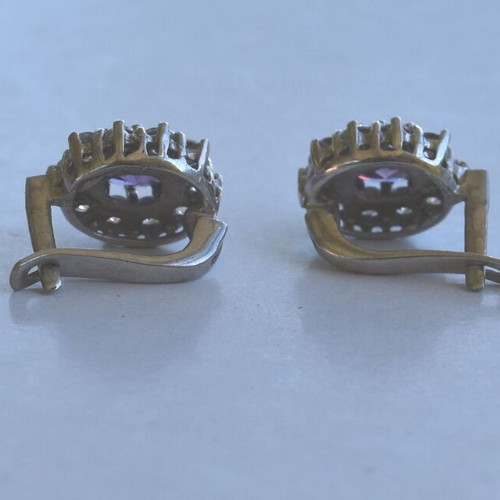 Silver earrings zircon with amethyst used