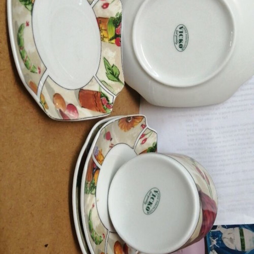 Vicko Tea Cup And 4 Saucers Like New