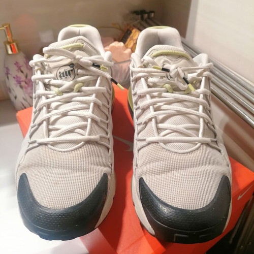 Nike Air Max sneakers size 47.5 like new, white and grey