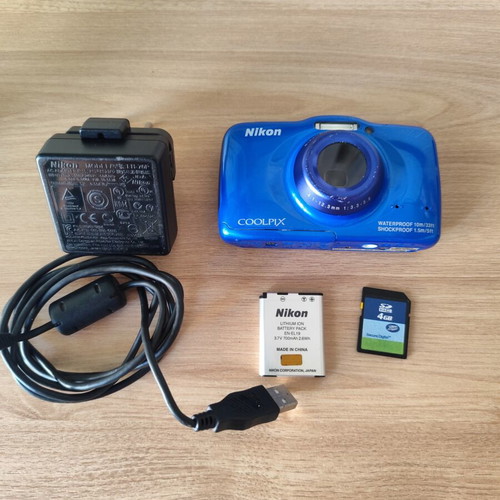 Nikon COOLPIX S32 waterproof digital camera used