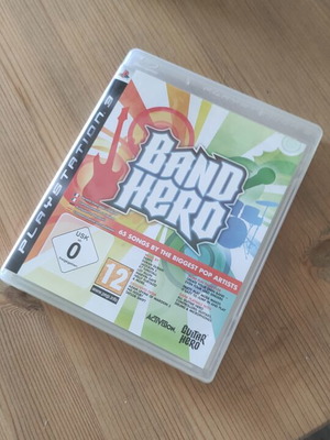 Band Hero για Playstation 3 σαν καινούργιο με ντραμς κιθάρα μικρόφωνο
