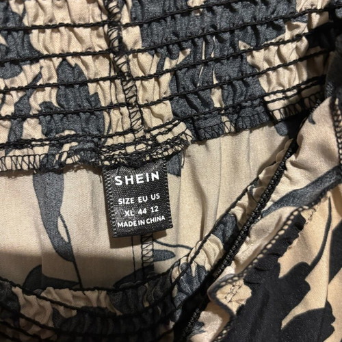 Shein pants like new, size XL, black and beige