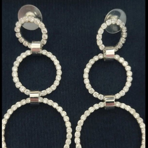 Silver earrings like new