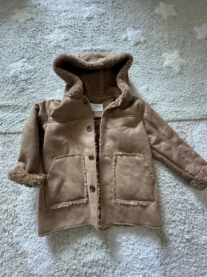 Zara suede coat with fur for 4-5 years new