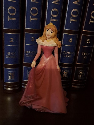 Sleeping Beauty Disney figure hand-painted like new