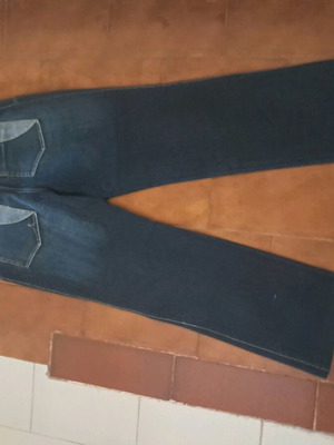 Omor maternity pants like new