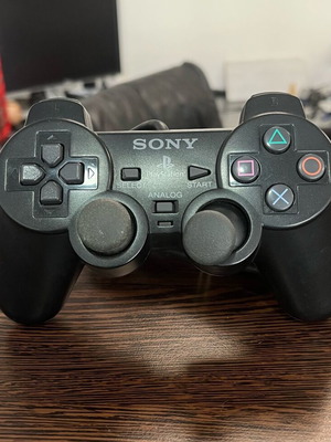 Sony DualShock 2 PS2 controller used, faulty condition