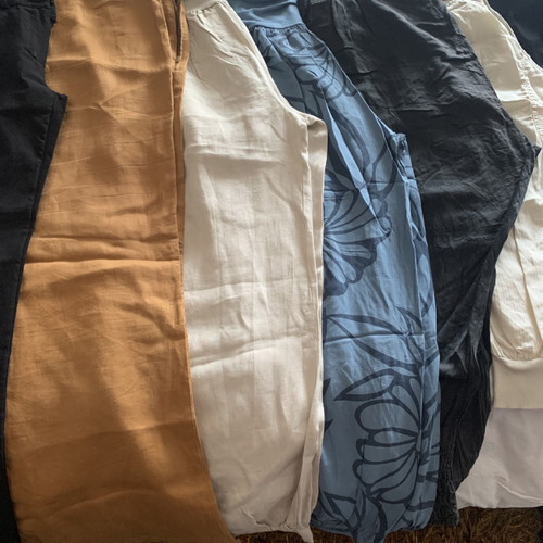 Women's pants pack of 7 small size