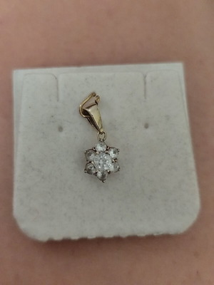Gold pendant with white stones 14K