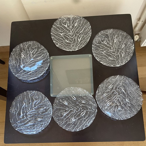 Vintage glass plates set of 6 with embossed ice pattern like new