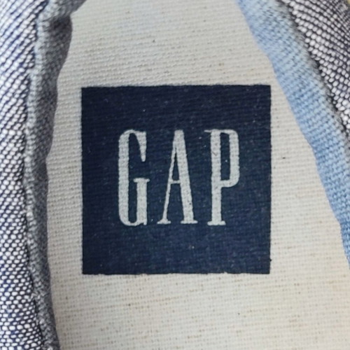 Gap children's casual slip-on sneakers blue size 32 used