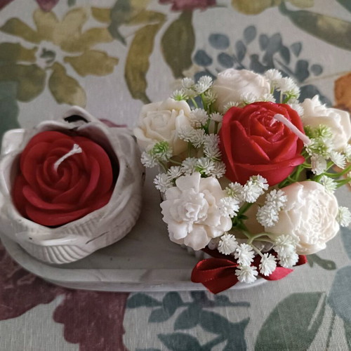 Handmade porcelain set with scented soy candle dish and container new