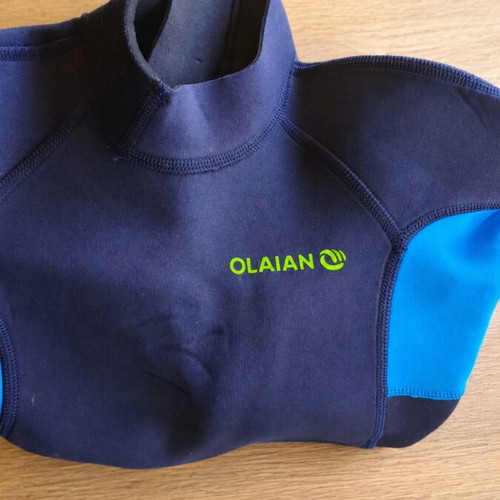 Olaian 2.2 mm Kids Full Wetsuit like new, size 8 years