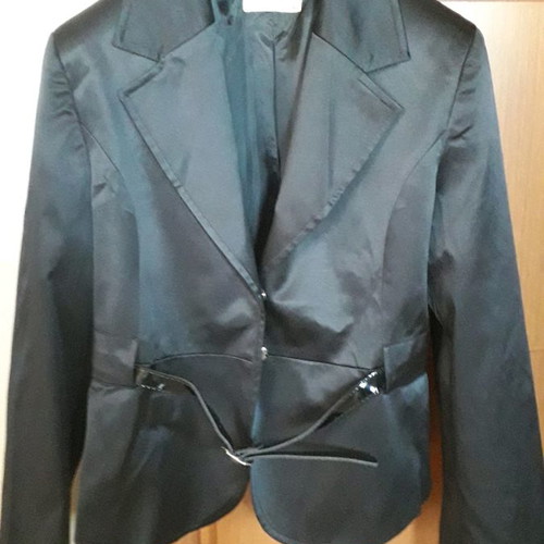 Satin jacket with belt new, size M 38 10, black