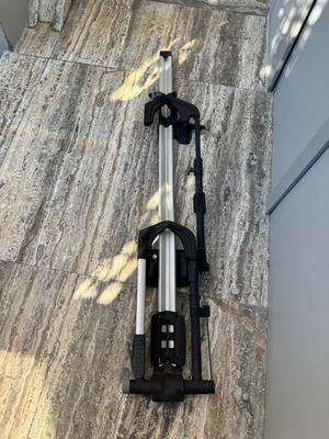 Thule Upride Roof Bike Rack like new