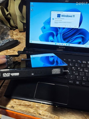 Sony VAIO φορητός υπολογιστής με AMD E2-1800, 4GB RAM και οθόνη 11,6 ιντσών