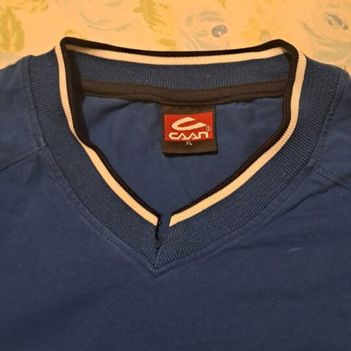 Caan blue T-shirt like new, size XL