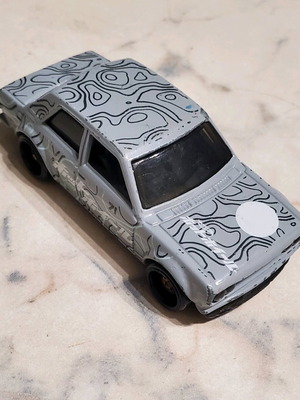 Hot Wheels Datsun 510 употребяван, в средно състояние