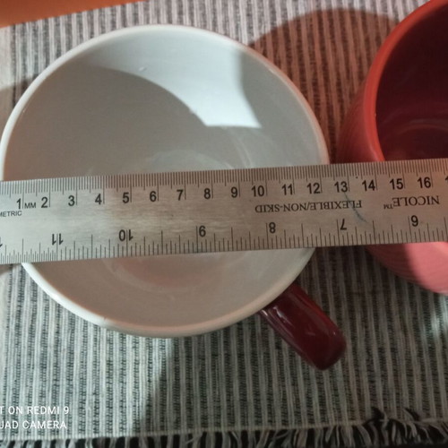 Set of 2 giant mugs new for cereals or planters