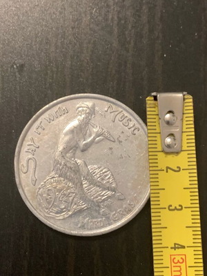 Coin used, indication as shown
