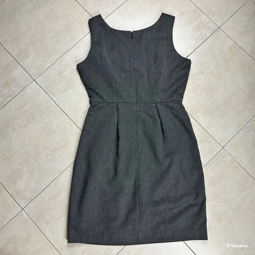 Gap sleeveless dress gray with back zipper size 36 EU like new