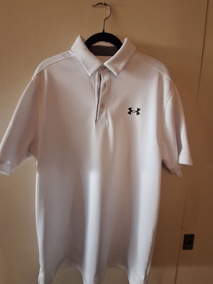 Πόλο πουκάμισο Under Armour σαν καινούργιο, μέγεθος medium