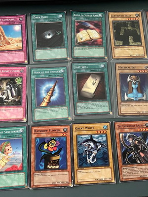 Yu-Gi-Oh! κάρτες vintage 1ης έκδοσης μεταχειρισμένες, πακέτο 92