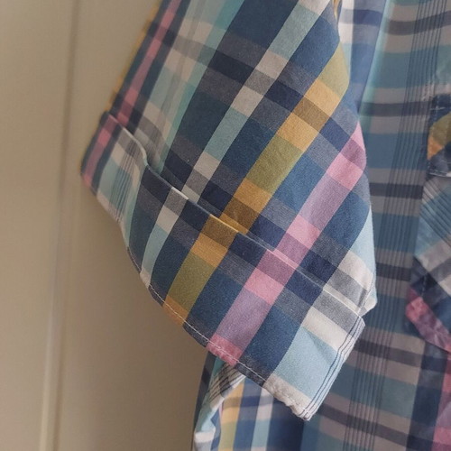 Men's checked shirt with short sleeves used, size Large, turquoise and pink