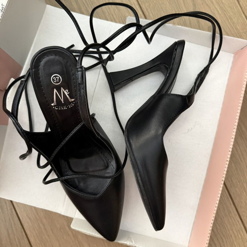 Bozikis pumps size 37, black