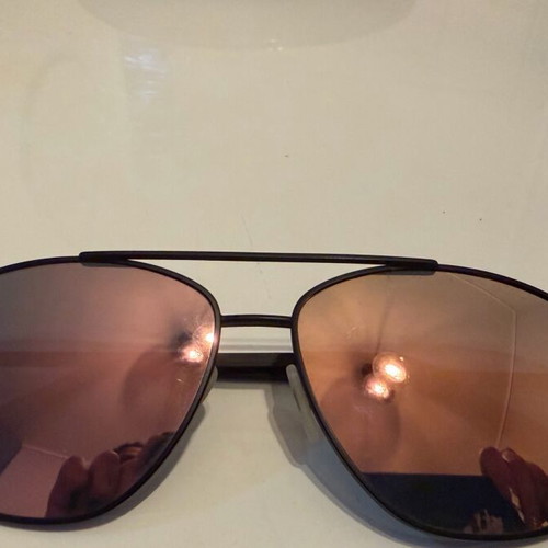 Hawkers Lax sunglasses like new, black frame with pink-gold mirrored lenses