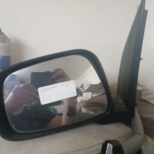 Left electric mirror for Nissan Navara D40 '05-'10 like new, 5 wires