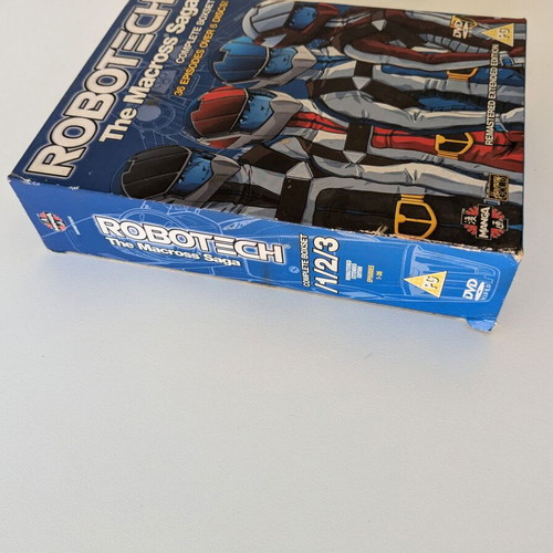 Robotech The Macross Saga DVD box set like new, remastered extended edition