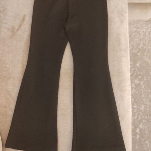 Miss Ebitta black flared leggings