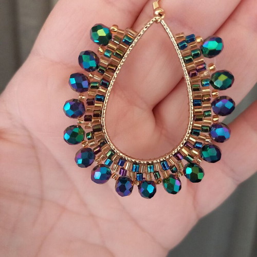 Handmade Tear Drop Earrings Peacock Gold and Green new