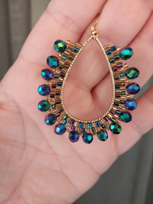 Handmade Tear Drop Earrings Peacock Gold and Green new